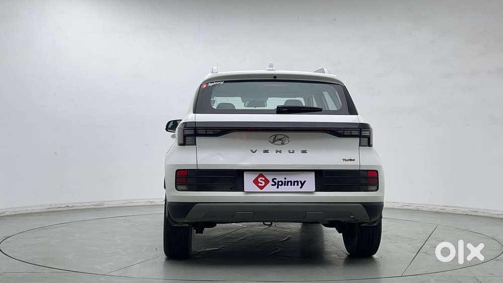 Hyundai Venue 1.0 S (o) Turbo Dct, 2023, Petrol
