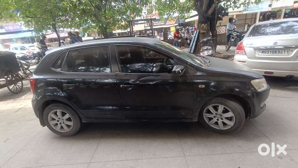 Volkswagen Polo Diesel Manual 2011