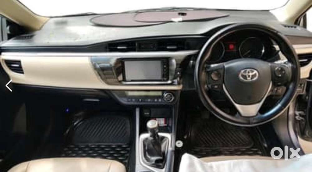Toyota Corolla Altis 2014