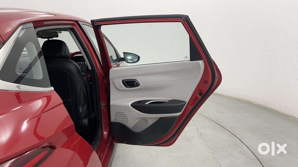 Hyundai New I20 1.2 Asta (o) Mt, 2023, Petrol