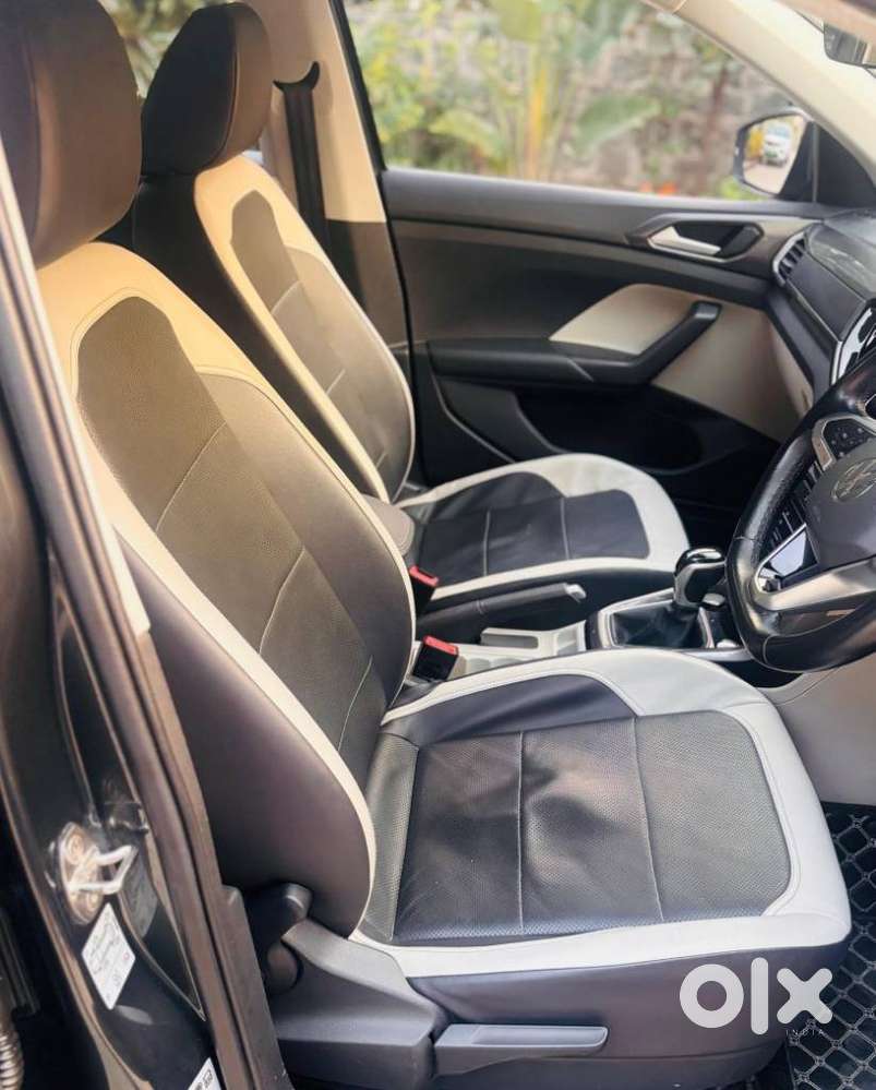 Volkswagen Taigun 1.0 Tsi Topline At, 2022, Petrol
