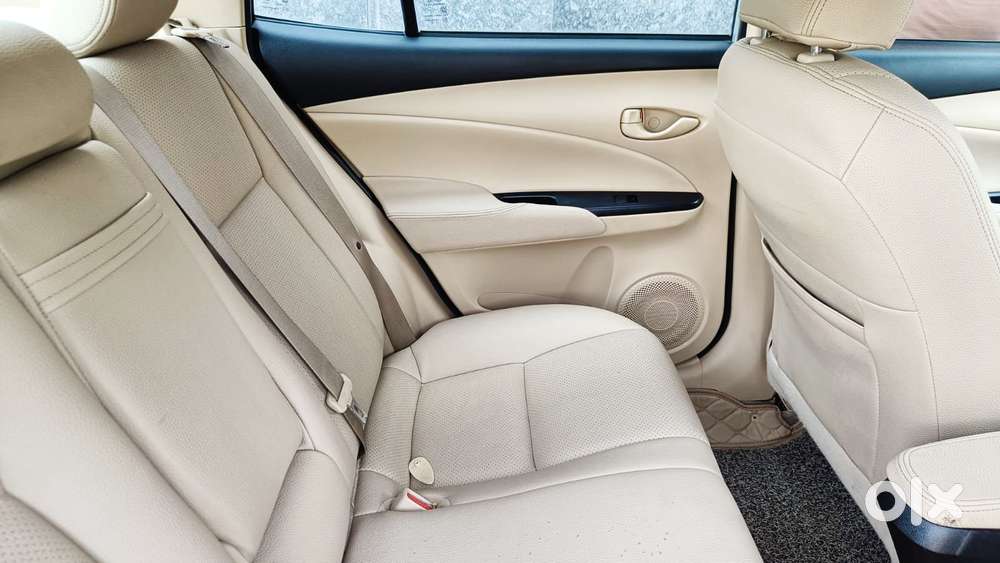 Toyota Yaris J Cvt, 2019, Petrol