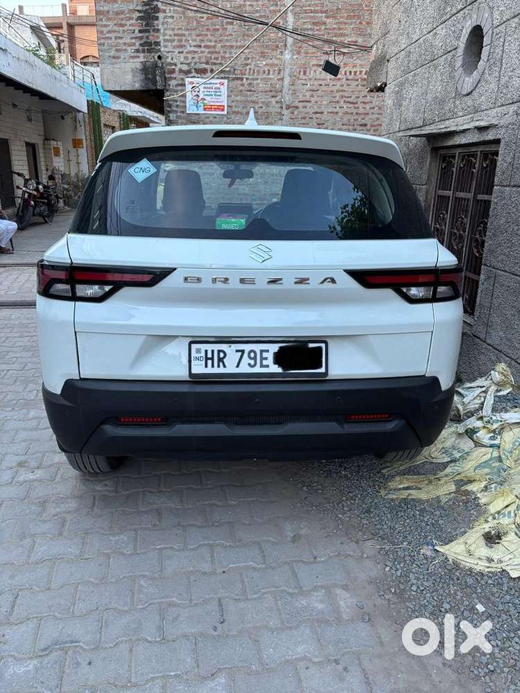 Maruti Suzuki Brezza 2025 Cng & Petrol Well Maintained