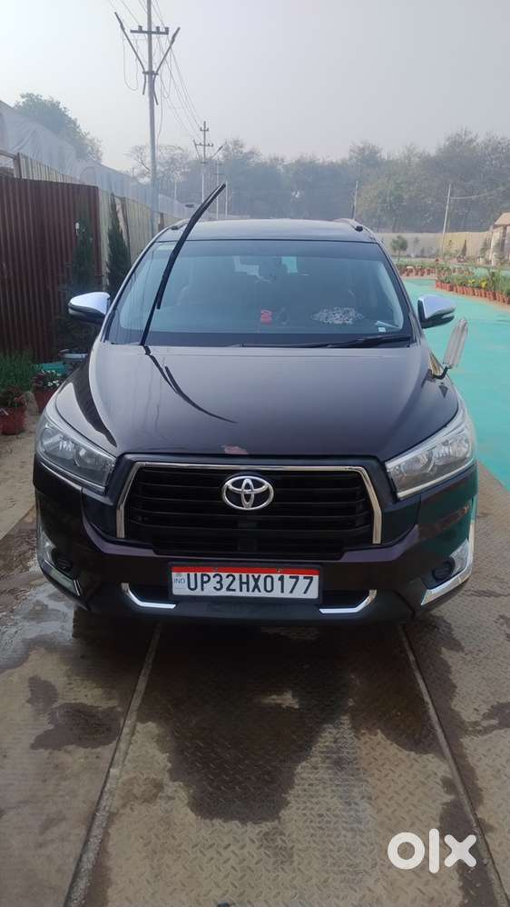 Toyota Innova Crysta 2017