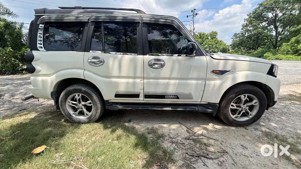 Mahindra Scorpio Diesel 2.2 2017