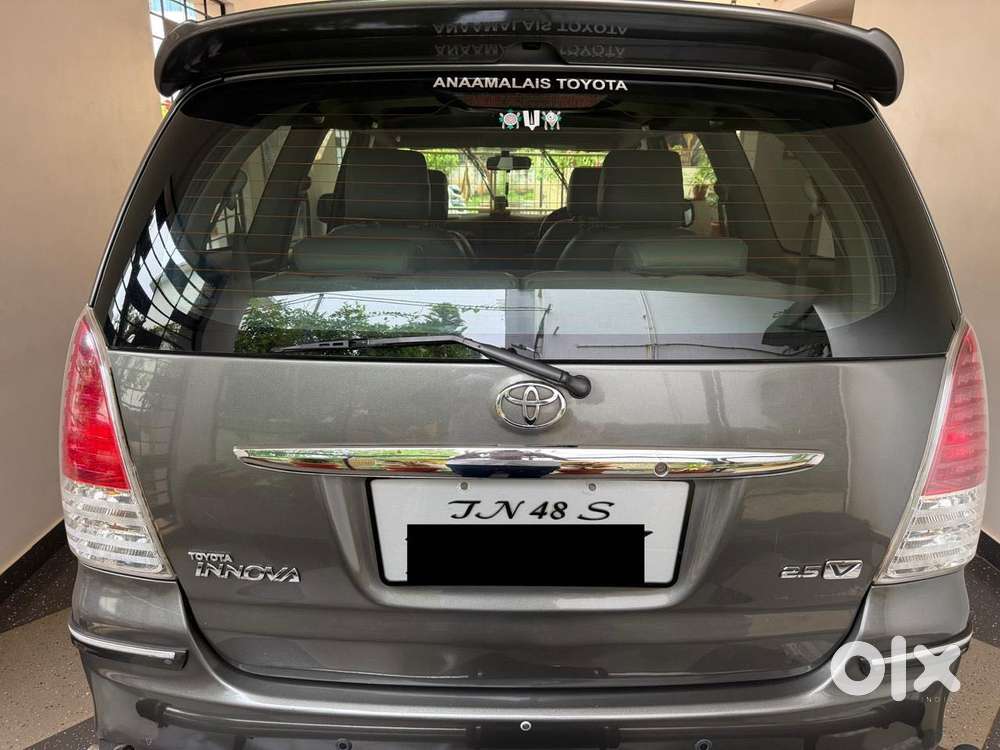 Toyota Innova 2.5 Vx 7 Seater Bs Iv, 2011, Diesel