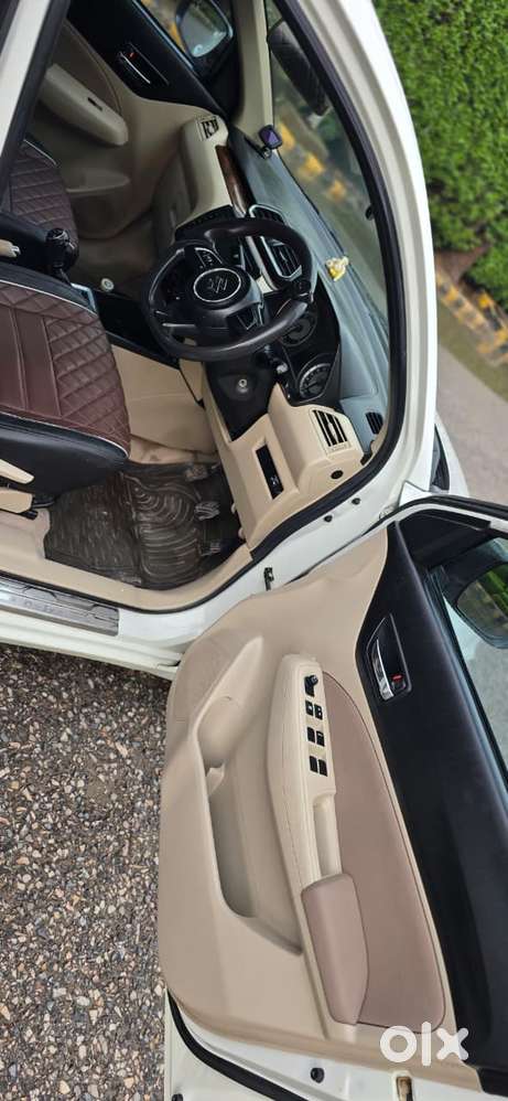 Maruti Suzuki Swift Dzire 1.2 Vxi Bsiv, 2018, Cng & Hybrids