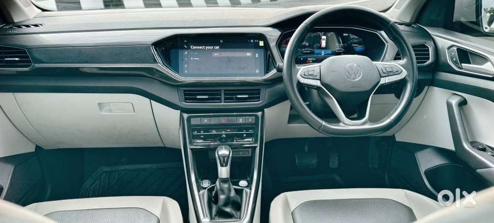 Volkswagen Taigun 1.0 Tsi Topline At, 2023, Petrol