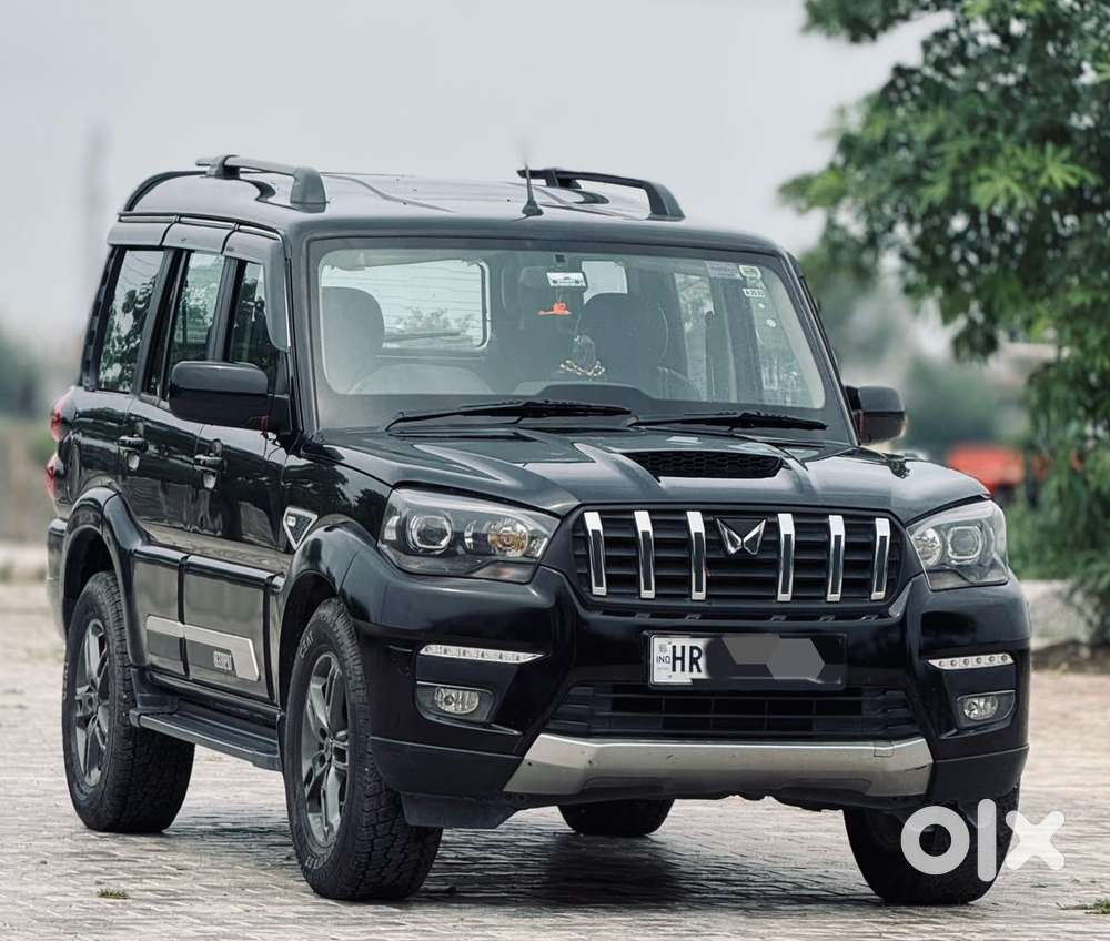 Mahindra Scorpio Classic 2.2 S 11 Mt 7 Str, 2024, Diesel
