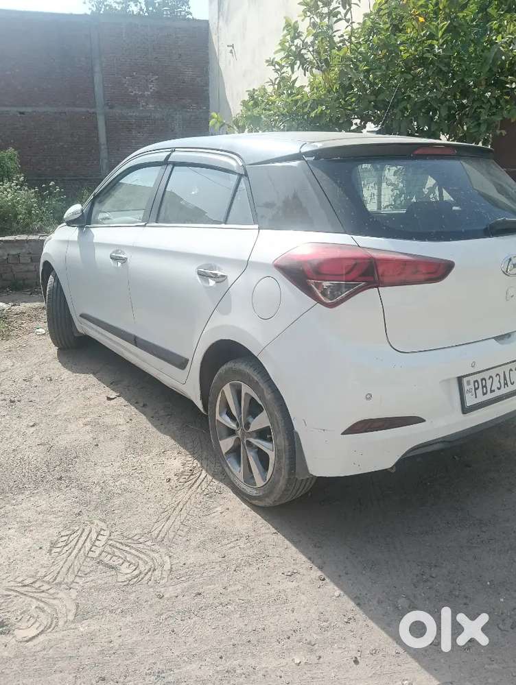 Hyundai I20 Diesel Astha Top Push Button Start
