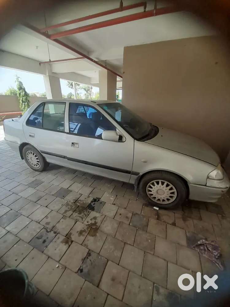 Maruti Suzuki Esteem 2007