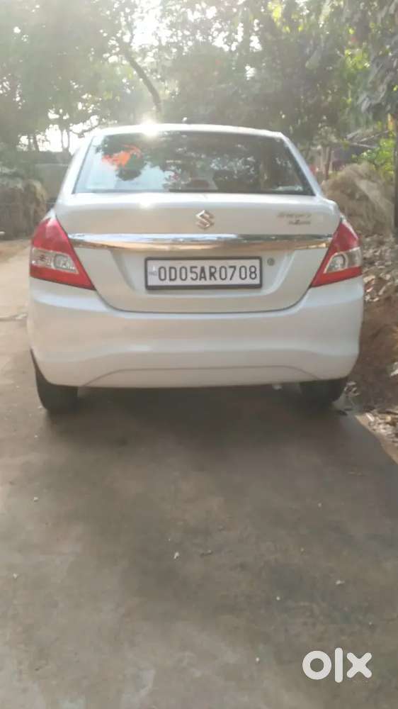 Maruti Suzuki Dzire 2019 Diesel 82000 Km Driven