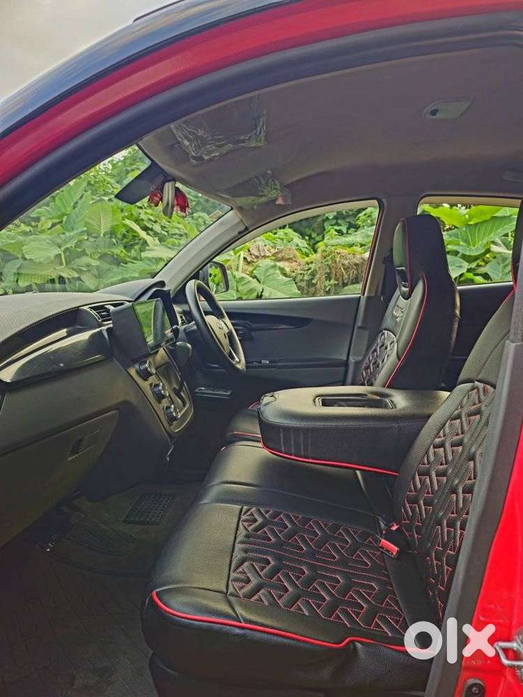 Mahindra Kuv100 Nxt 1.2 K2 Plus Petrol 6 Str, 2019, Petrol