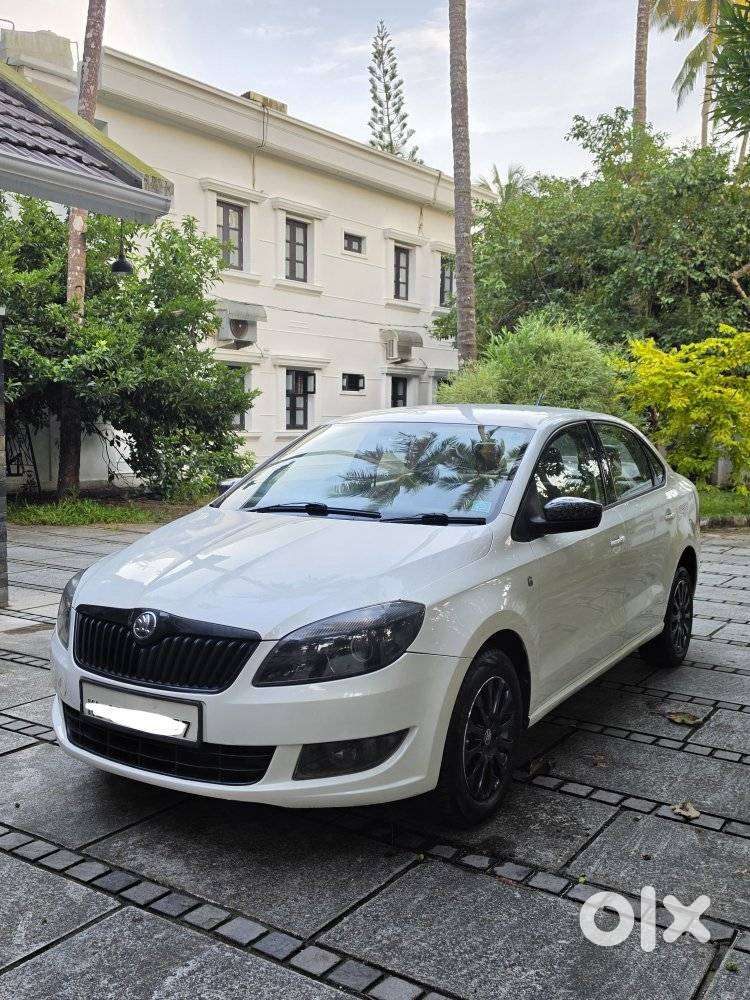 Skoda Rapid 1.5 Tdi Cr Elegance Plus, 2015, Diesel