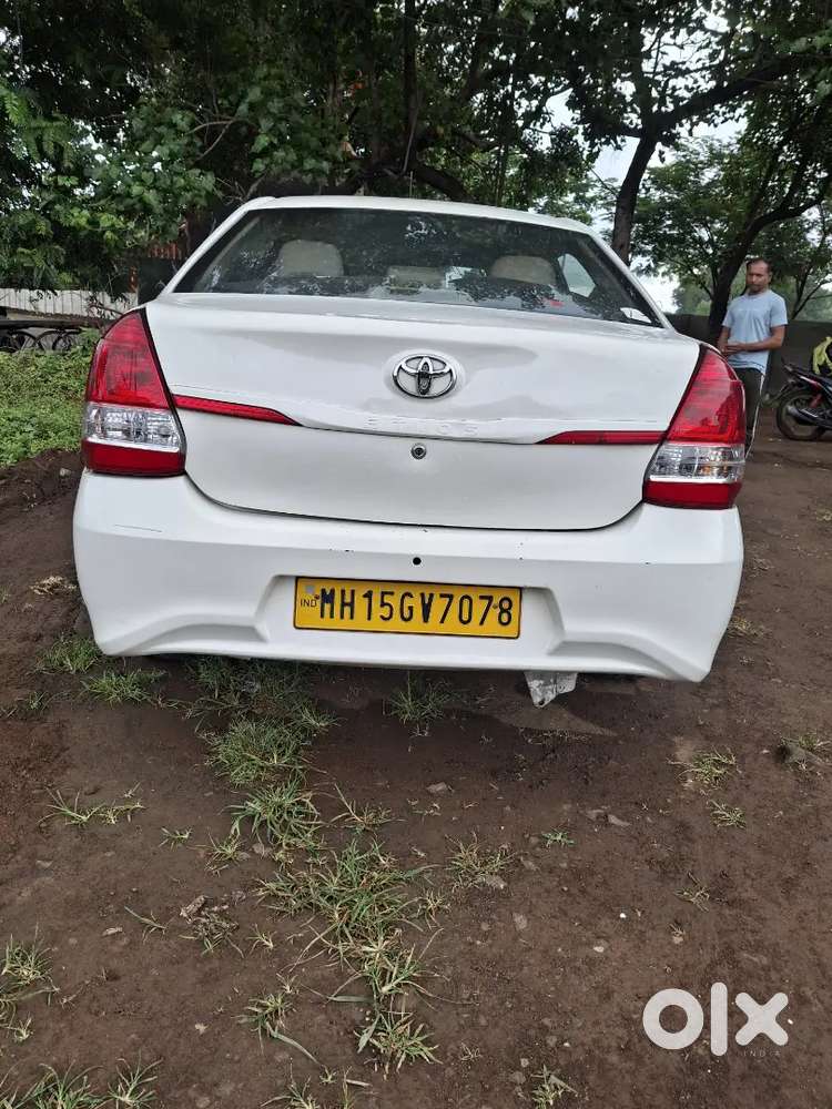 Toyota Etios Cross 2019