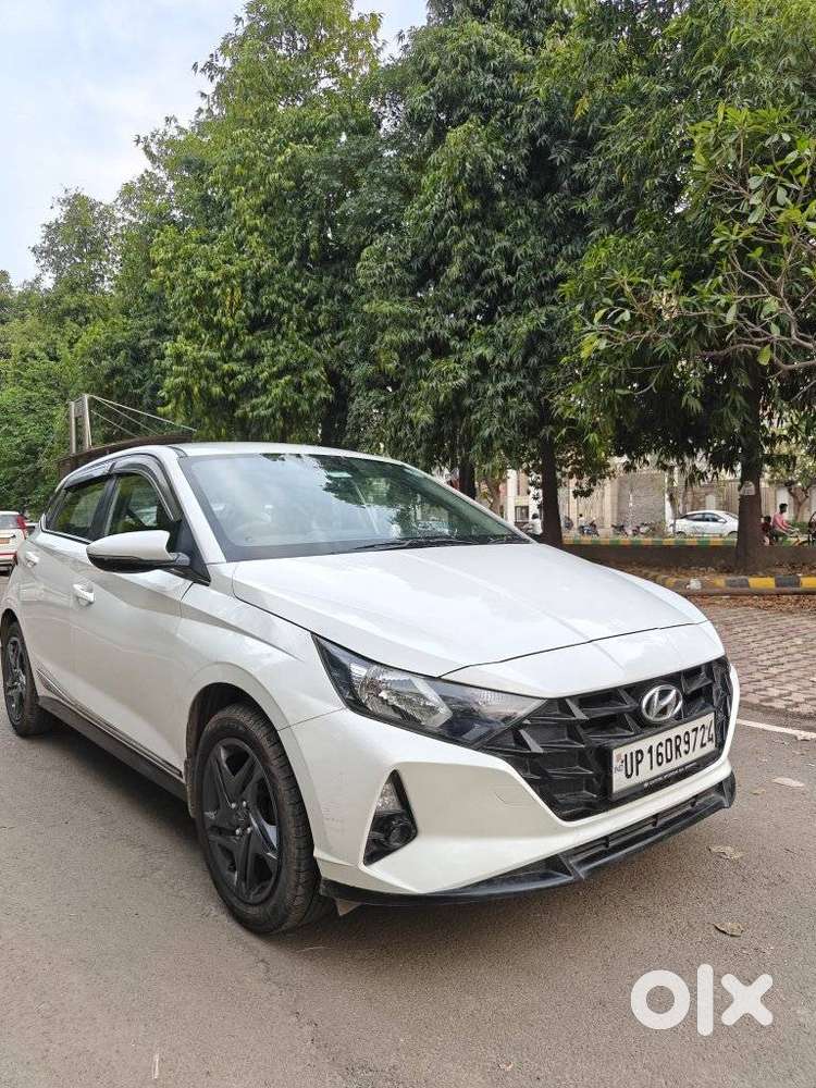 Hyundai New I20 1.2 Sportz Mt, 2023, Petrol