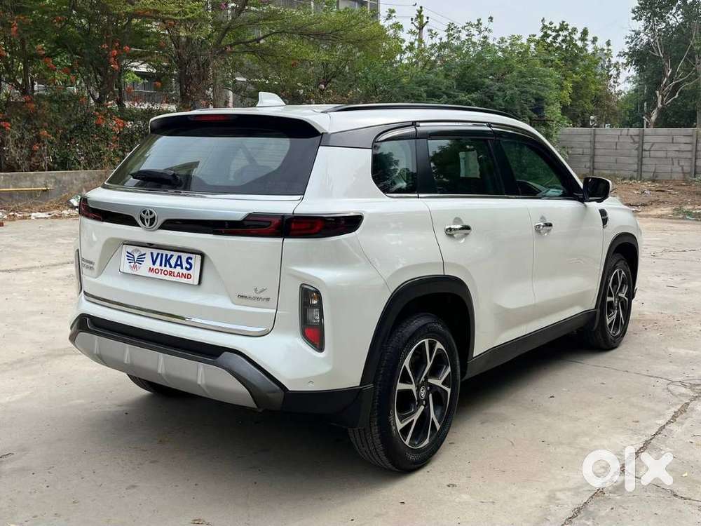 Toyota Urban Cruiser Hyryder 1.5 V Neo Drive, 2025, Petrol