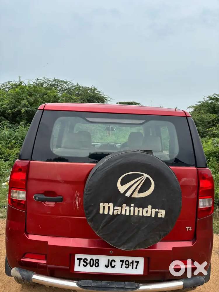 Mahindra Tuv 300 2016