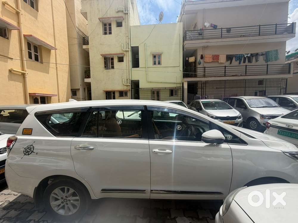 Toyota Innova Crysta 2019