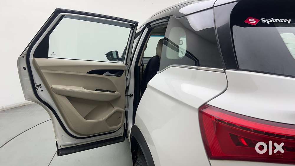 Mg Hector Sharp Pro 1.5 Turbo Mt Dual Tone, 2022, Cng & Hybrids