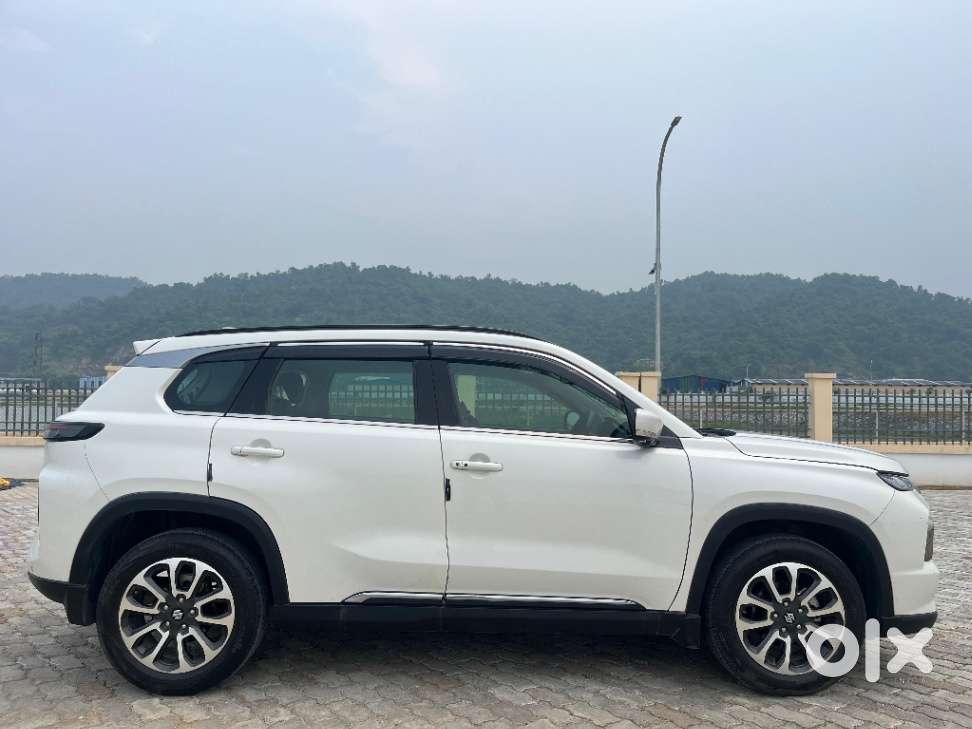 Maruti Suzuki Grand Vitara Smart Hybrid Alpha, 2024, Petrol