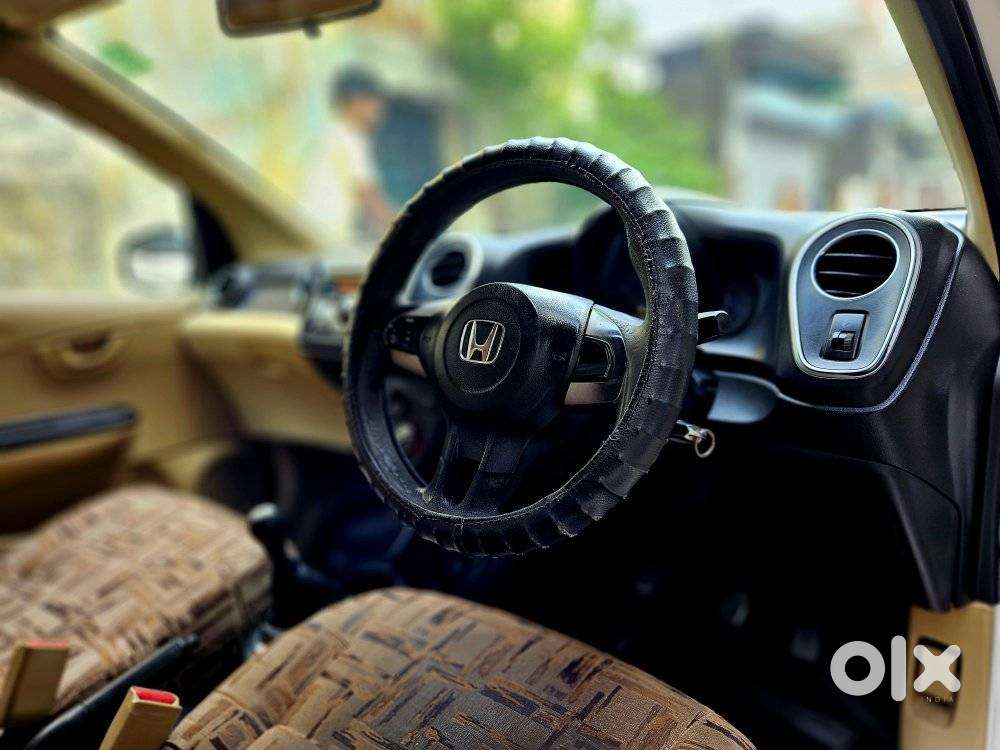 Honda Mobilio 1.5 S I-vtec Mt, 2016, Petrol