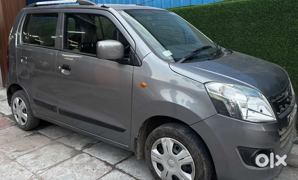 Maruti Suzuki Wagon R 1.0 Vxi Plus, 2017, Petrol