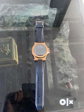 Michael kors best sale smartwatch olx