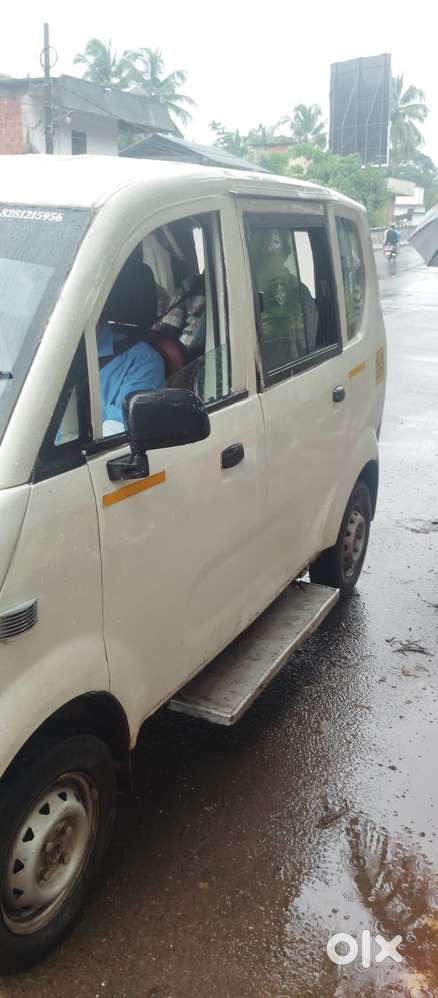 Mahindra Armada, 2018
