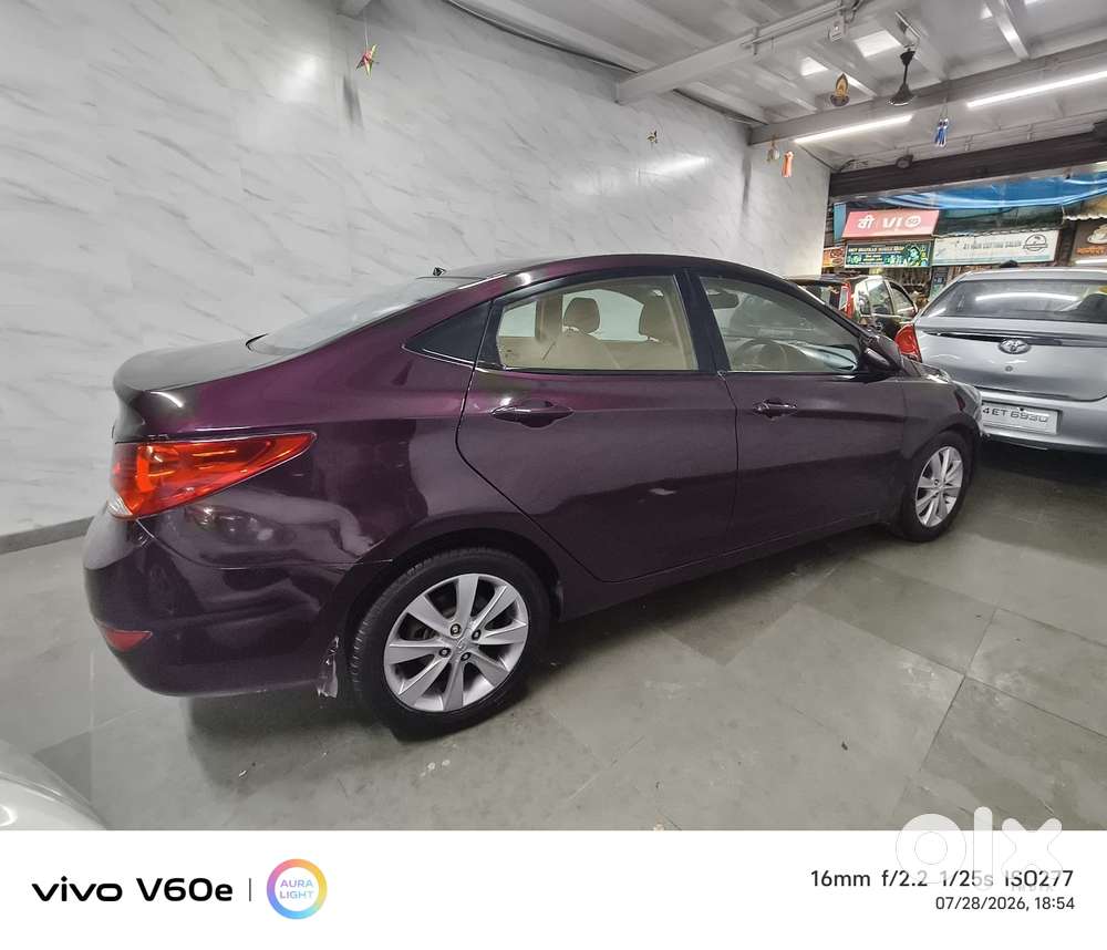 Hyundai Verna Fluidic 1.6 Vtvt Sx, 2011, Petrol