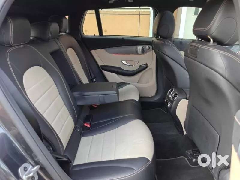 Mercedes-Benz EQC, 2022, Electric