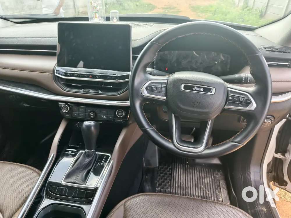 2024 Jeep Meridian Limited (o) At Diesel 4x2- 7 Seater Top-end Variant