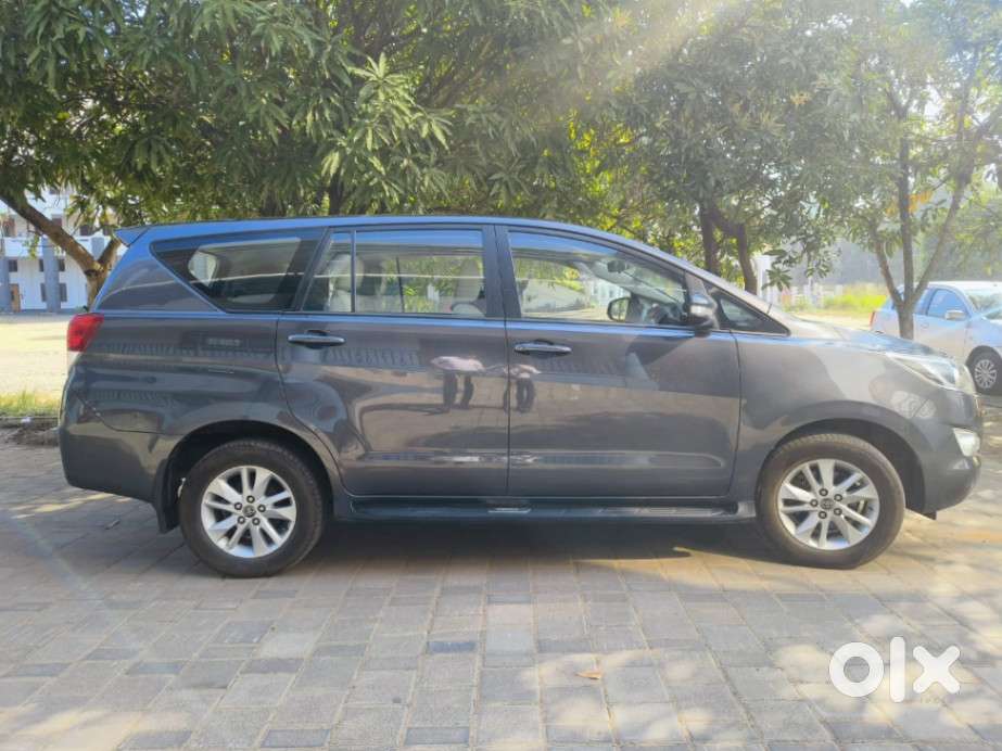 Toyota Innova Crysta, 2016, Diesel