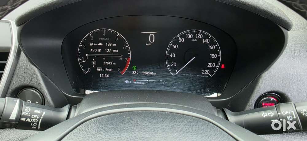 Honda City Zx Petrol Mt, 2023, Petrol