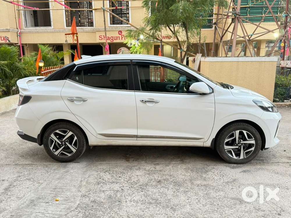 Hyundai Aura 2023 Cng & Hybrids Well Maintained