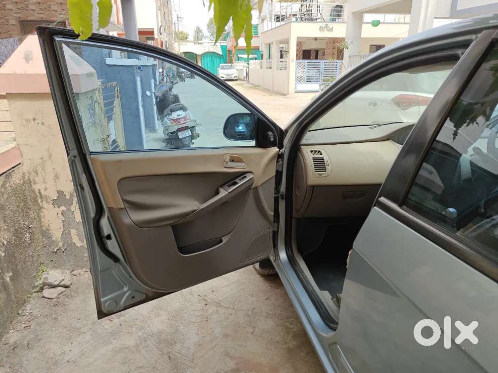 Tata Indica Vista 2010 Plus 1.2 Safire