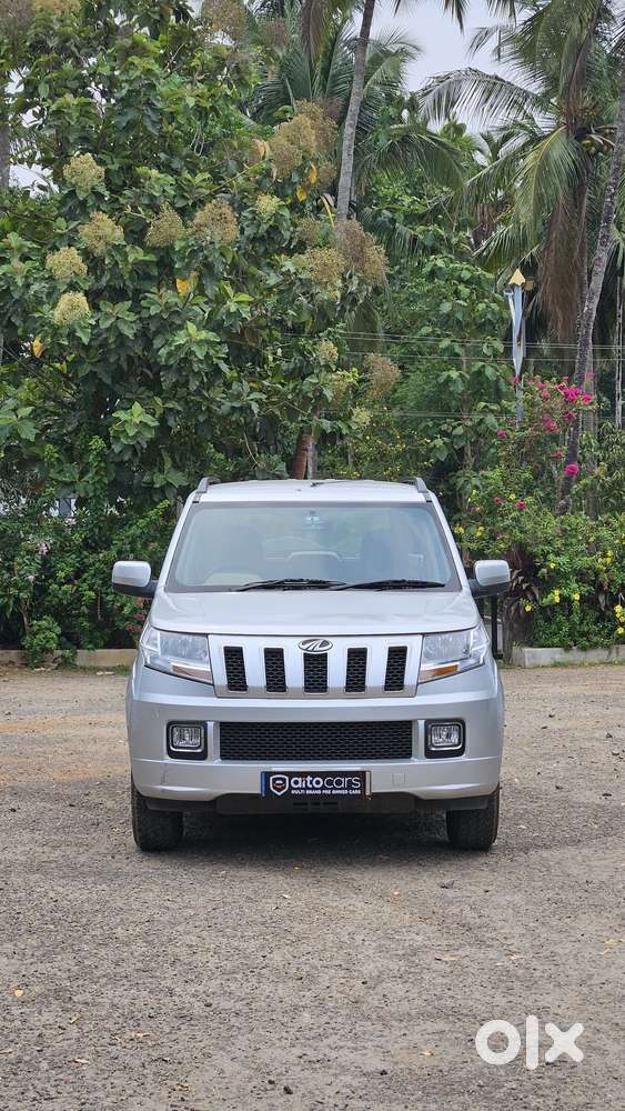Mahindra Tuv 300 T8, 2015, Diesel