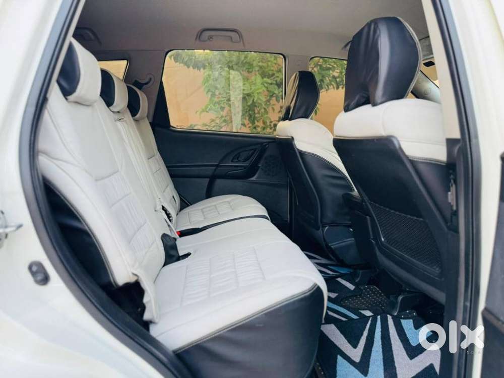 Mahindra Xuv500 W5, 2019, Diesel