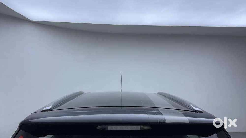 Maruti Suzuki Vitara Brezza Zdi Plus Amt Dual Tone, 2019, Diesel