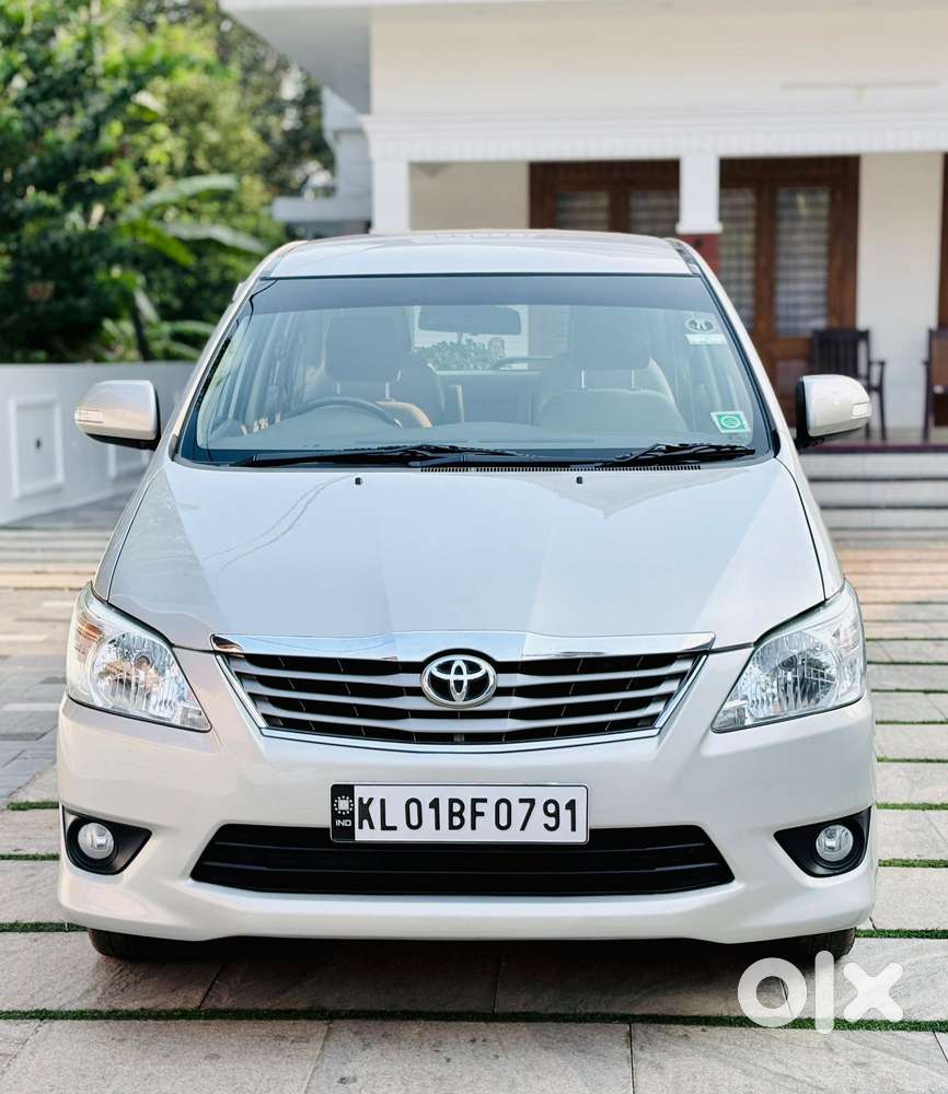 Toyota Innova 2.5 V 7 Str, 2012, Diesel