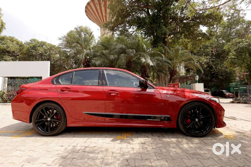 Bmw M340i Xdrive Shadow Edition  Oct 2023  3,800 Km  Melbourne Red