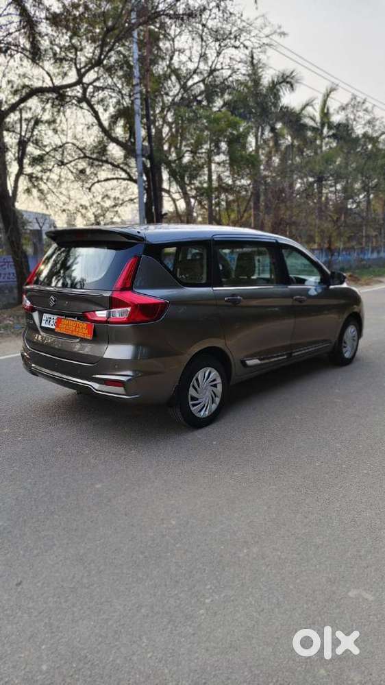 Maruti Suzuki Ertiga 2022-2023 Vxi Cng, 2022, Cng & Hybrids