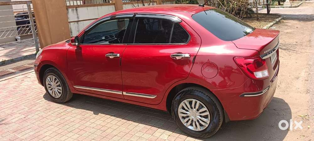 Maruti Dzire Neat And Good Looking And Well Maintenance Car