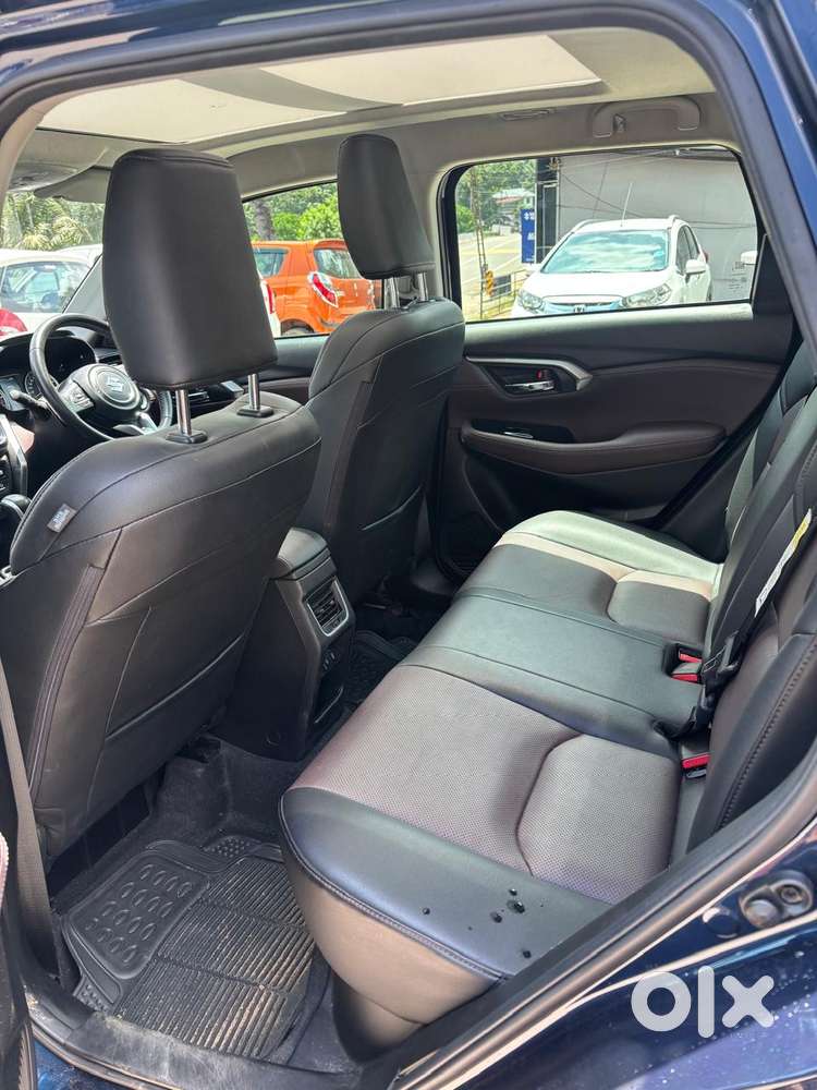 Maruti Suzuki Grand Vitara Smart Hybrid Alpha, 2023, Petrol