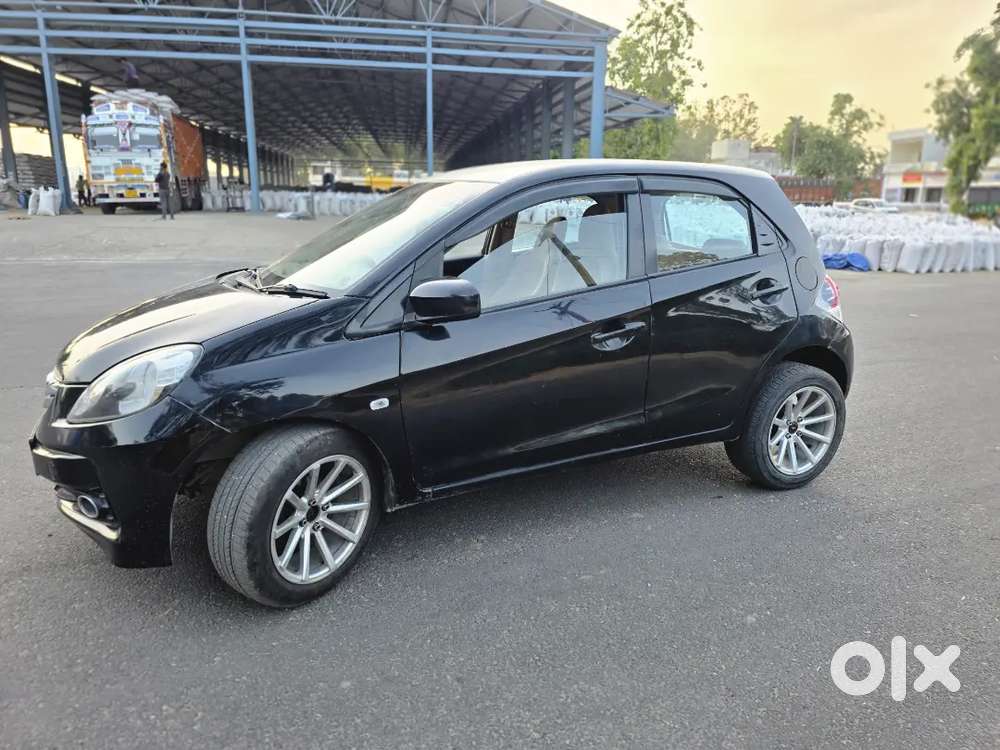 Honda Brio 2013 Automatic