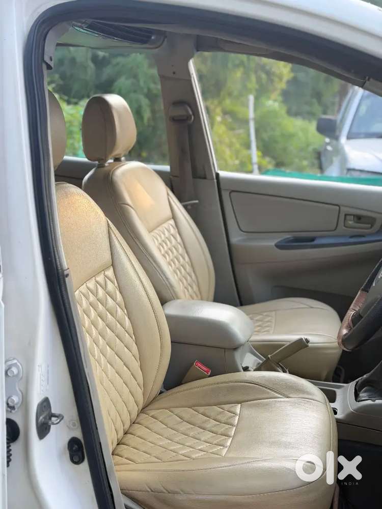 Toyota Innova 2014 G2