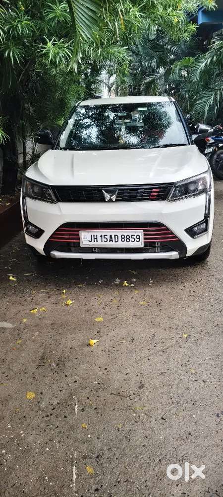 Mahindra Xuv 300 Top Model W8 2023