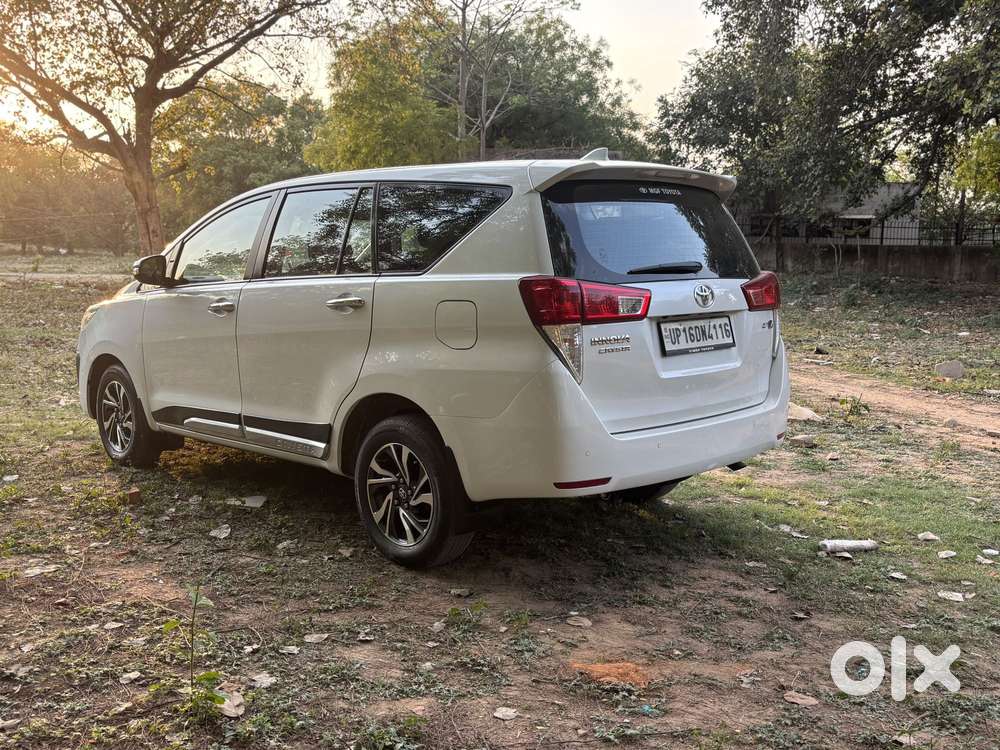 Toyota Innova Crysta [2020-ongoing] 2.7 Vx 7 Str, 2022, Petrol