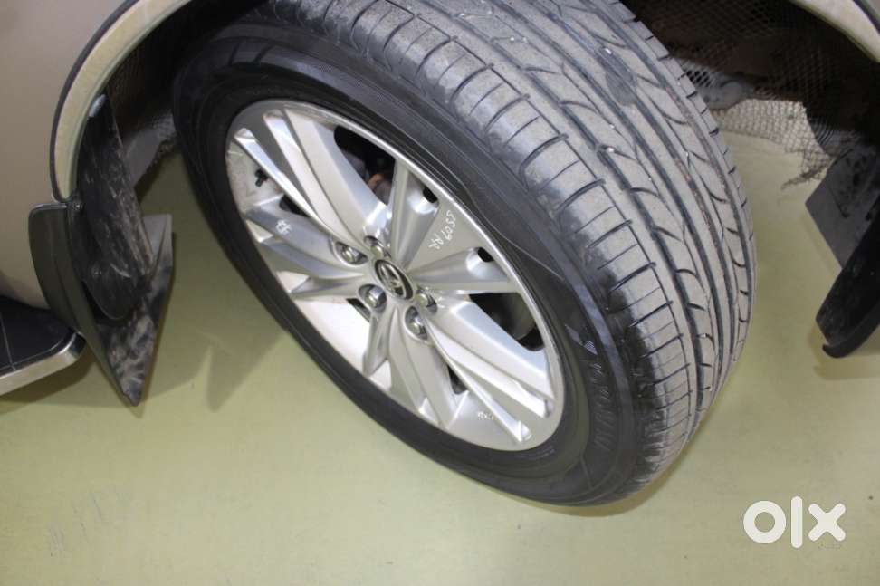 Toyota Innova Crysta 2.8 Z, 2016, Diesel