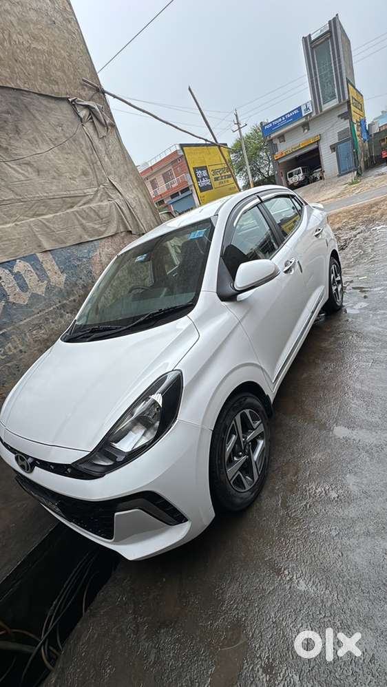 Hyundai Aura 2024 Car